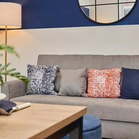 Holiday home Large House Close To - Ideal For Groups