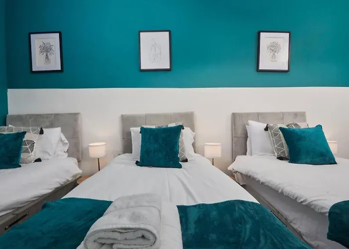 Ferienhaus Large House Close To - Ideal For Groups Leeds (West Yorkshire)